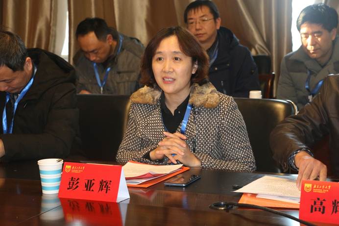 说明: D:\计算机学院\工会工作\教代会\2021教代会\教代会照片\IMG_4672.JPG 说明: D:\计算机学院\工会工作\教代会\2021教代会\教代会照片\IMG_4672.JPG